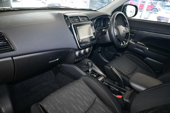 2025 Mitsubishi ASX LS