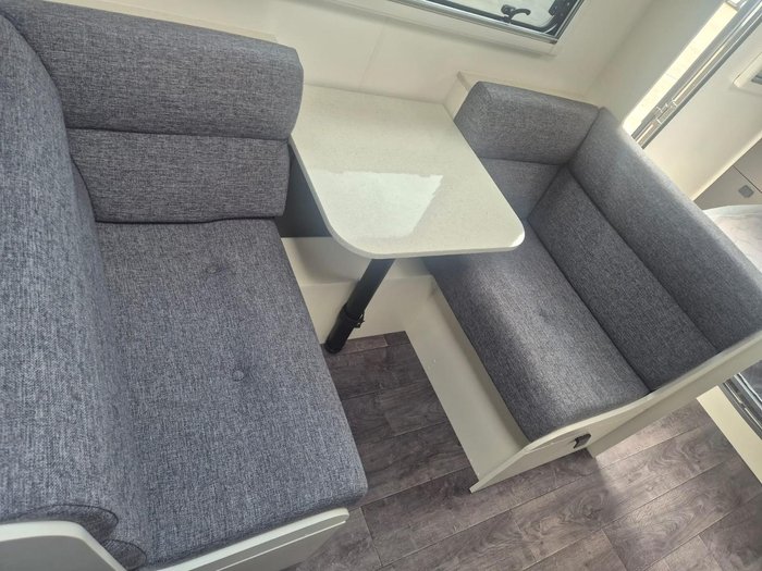 2025 New Age Caravans Manta Ray 16Er Adv