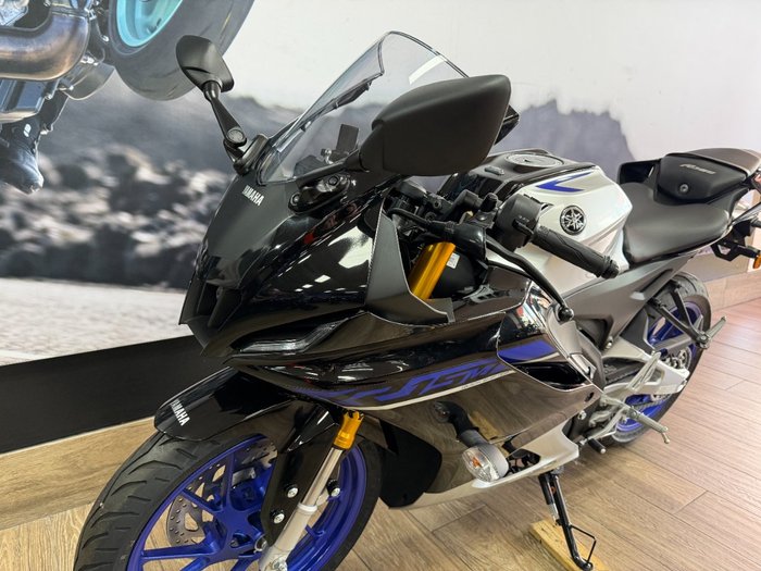 2024 Yamaha YZF-R15M WHITE