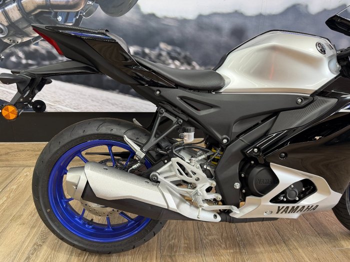 2024 Yamaha YZF-R15M WHITE