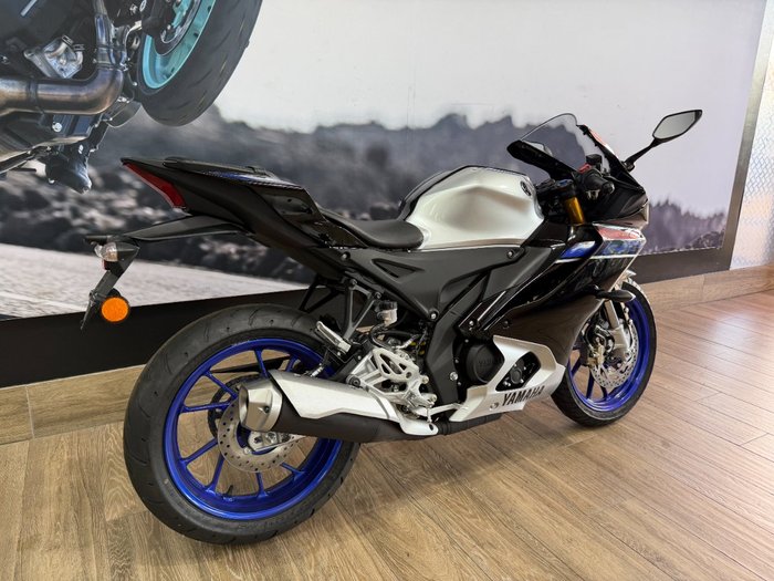 2024 Yamaha YZF-R15M WHITE