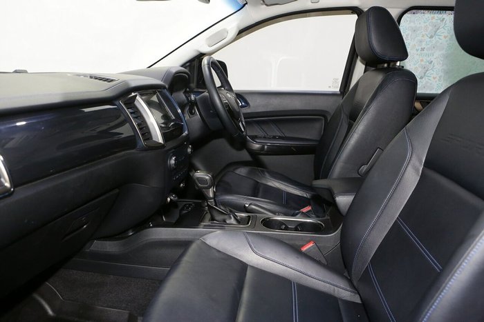 2020 Ford Everest Sport