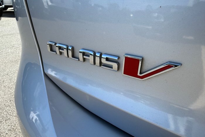 2018 Holden Calais V