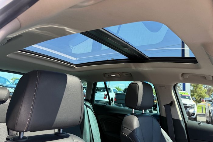 2018 Holden Calais V