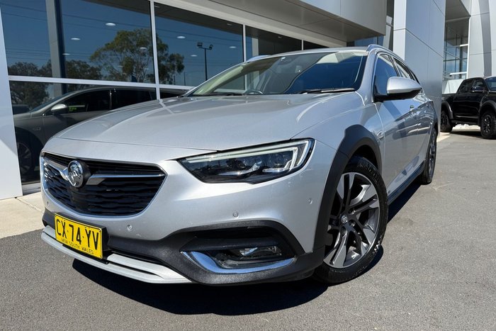 2018 Holden Calais V