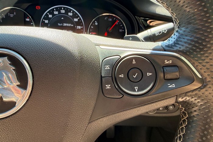 2018 Holden Calais V