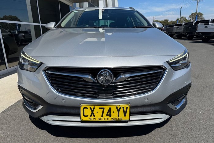 2018 Holden Calais V