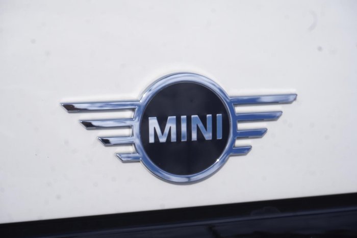 2022 MINI Hatch Cooper Classic