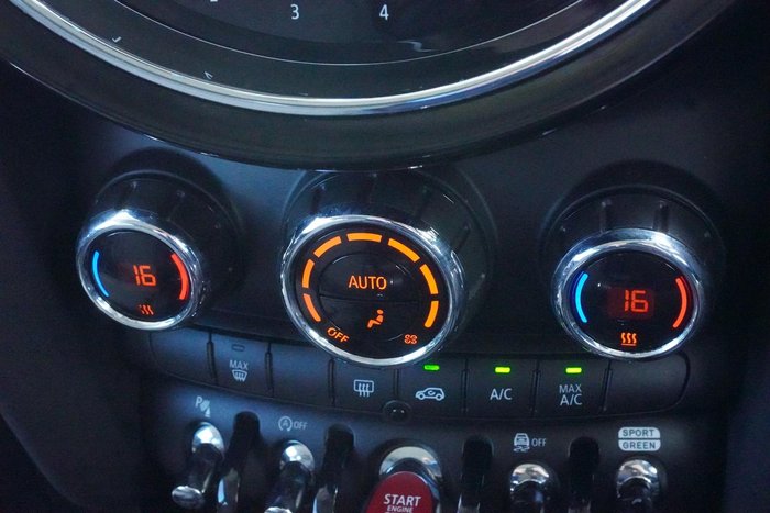 2022 MINI Hatch Cooper Classic