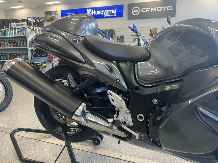 2021 Suzuki GSX1300RA (HAYABUSA) SILVER