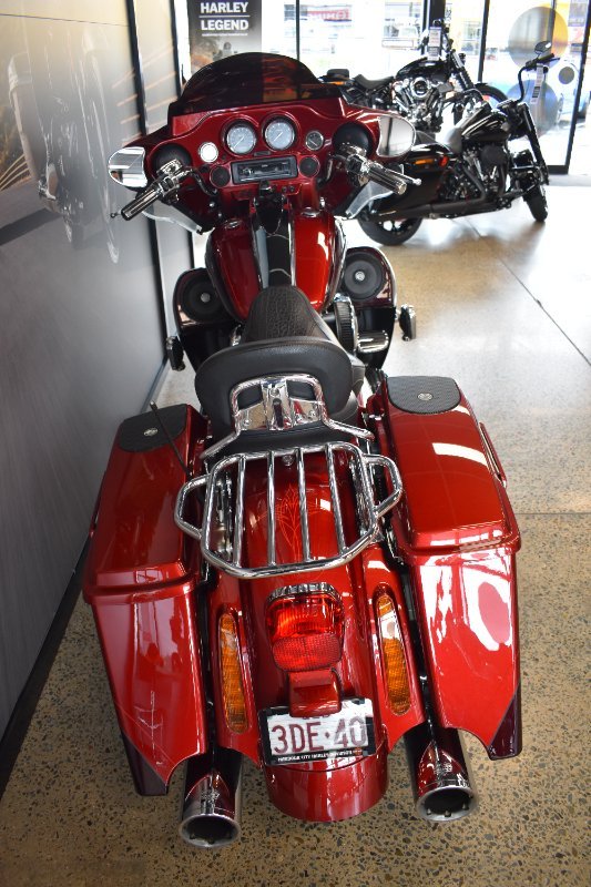2012 Harley-davidson CVO STREET GLIDE MAROON