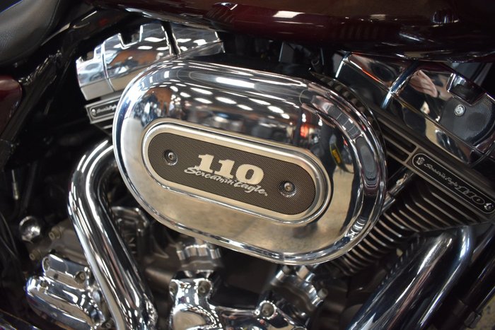 2012 Harley-davidson CVO STREET GLIDE MAROON