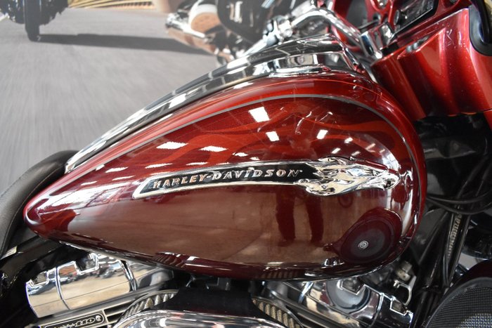 2012 Harley-davidson CVO STREET GLIDE MAROON
