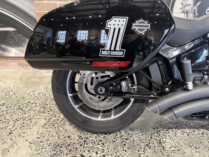 2020 Harley-Davidson Sport Glide 107 (FLSB) Softail Black