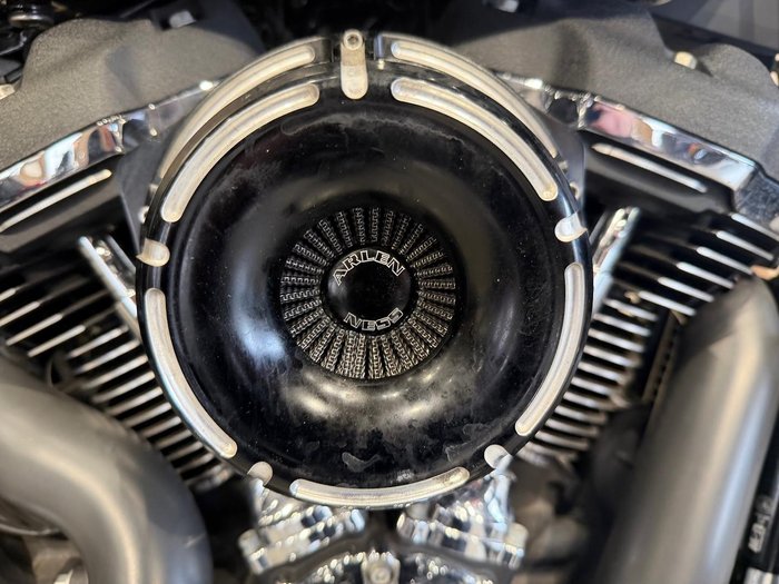 2020 Harley-Davidson Sport Glide 107 (FLSB) Softail Black