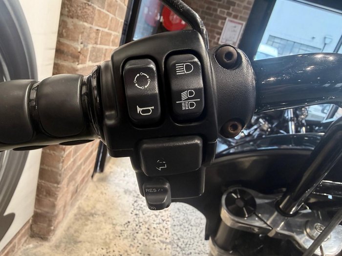 2020 Harley-Davidson Sport Glide 107 (FLSB) Softail Black