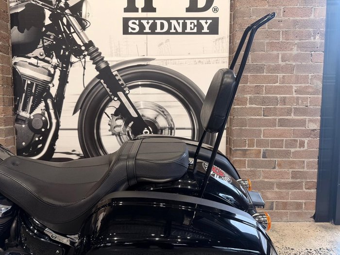 2020 Harley-Davidson Sport Glide 107 (FLSB) Softail Black