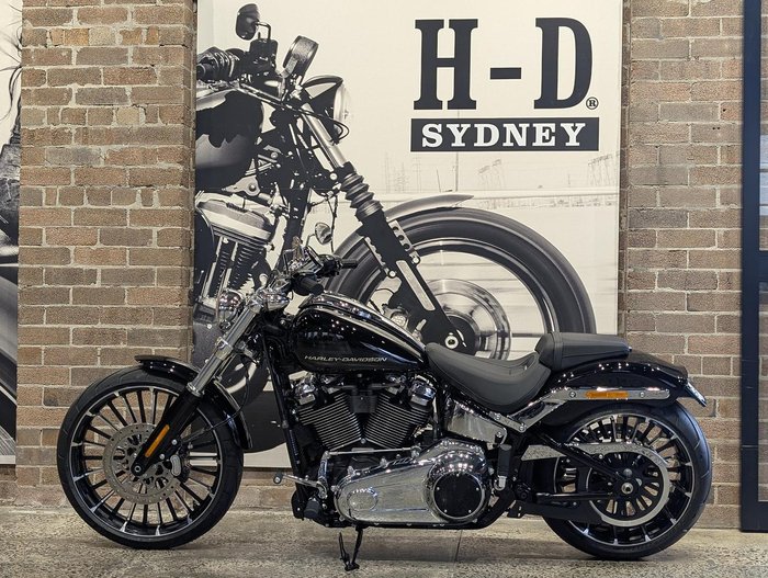 2025 Harley-Davidson Breakout 117 (FXBR) Softail Black