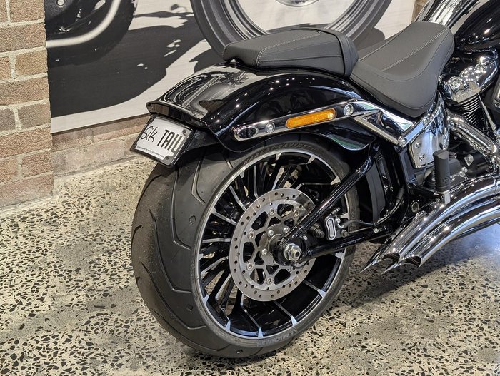 2025 Harley-Davidson Breakout 117 (FXBR) Softail Black