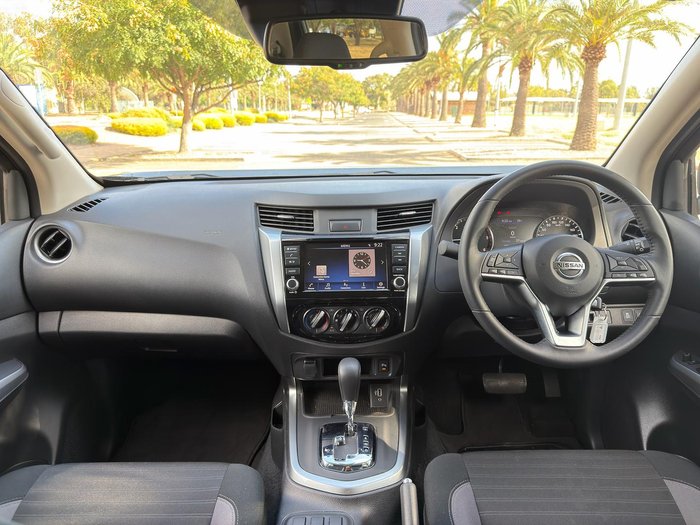 2024 Nissan Navara ST