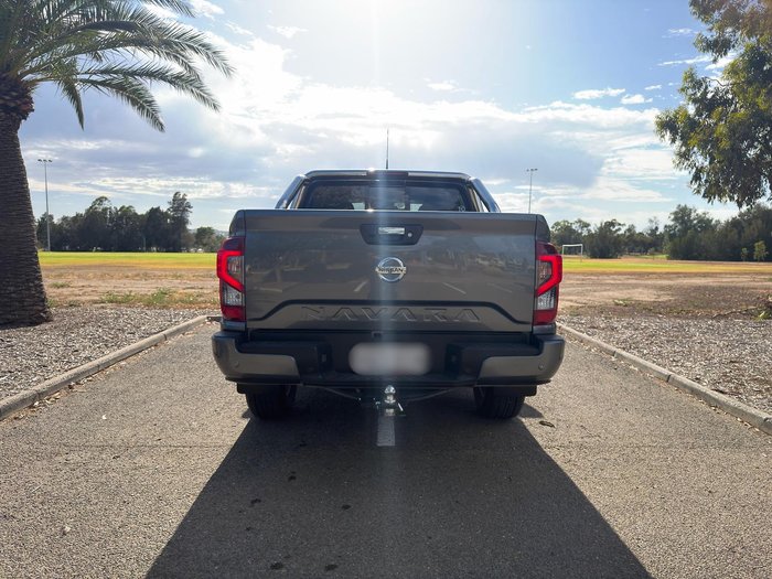 2024 Nissan Navara ST