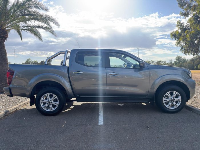 2024 Nissan Navara ST