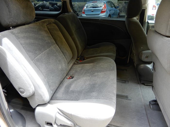 2003 Toyota Estima Aeras ACR30 White