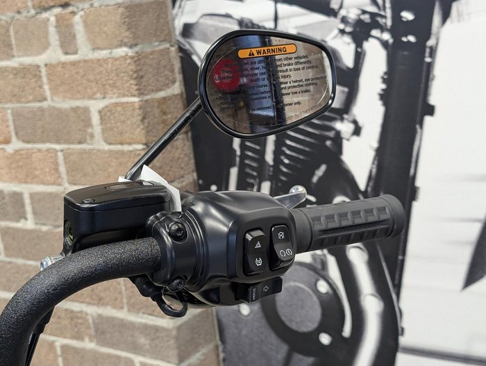 2025 Harley-Davidson Street Bob 117 (FXBB) Softail Black