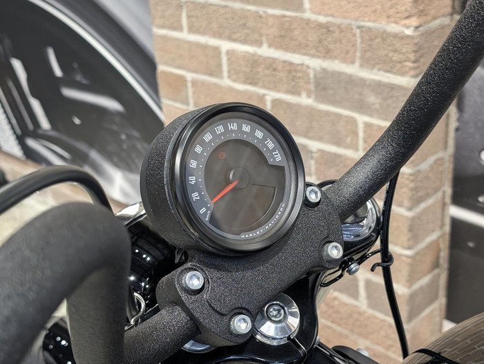 2025 Harley-Davidson Street Bob 117 (FXBB) Softail Black