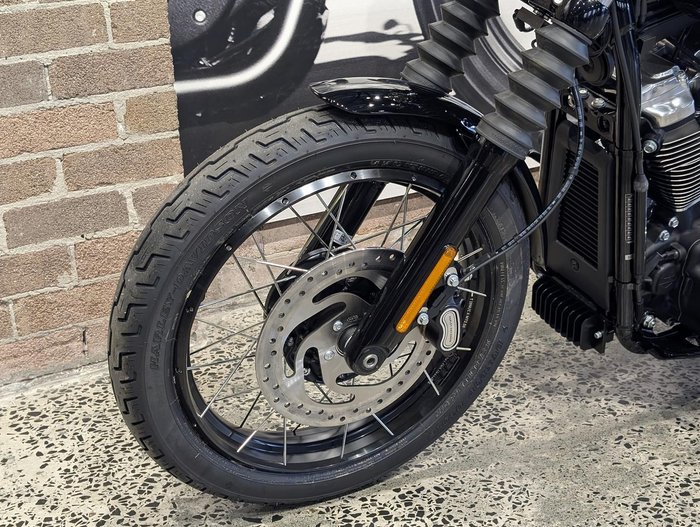 2025 Harley-Davidson Street Bob 117 (FXBB) Softail Black
