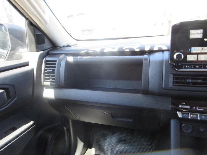 2025 Mitsubishi Triton GLX+