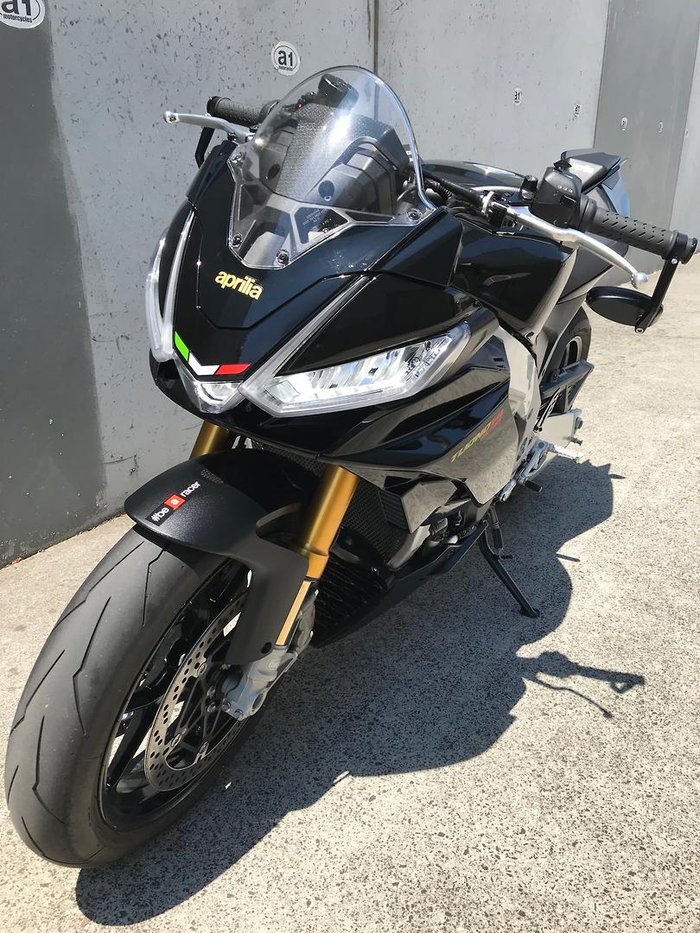 2023 Aprilia Tuono V4 1100 Factory