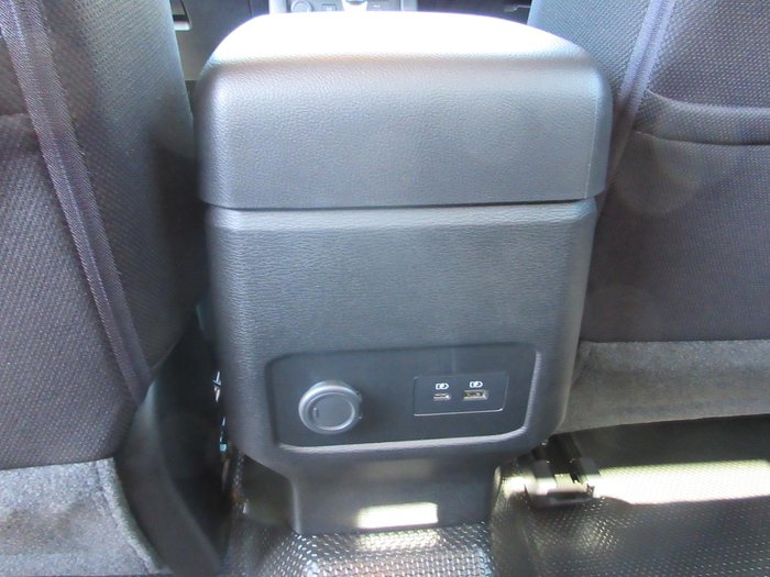 2025 Mitsubishi Triton GLX+