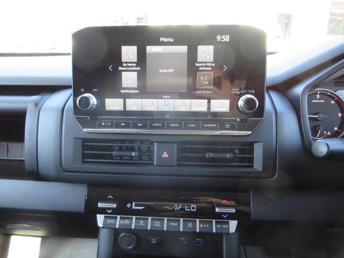 2025 Mitsubishi Triton GLX+