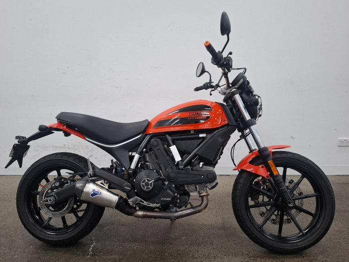 2016 DUCATI SCRAMBLER SIXTY2 Orange