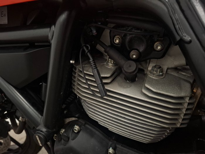 2016 DUCATI SCRAMBLER SIXTY2 Orange