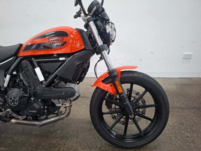 2016 DUCATI SCRAMBLER SIXTY2 Orange