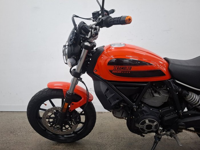 2016 DUCATI SCRAMBLER SIXTY2 Orange