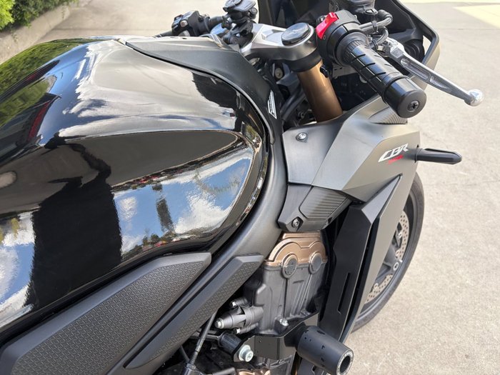 2022 Honda CBR650R Black