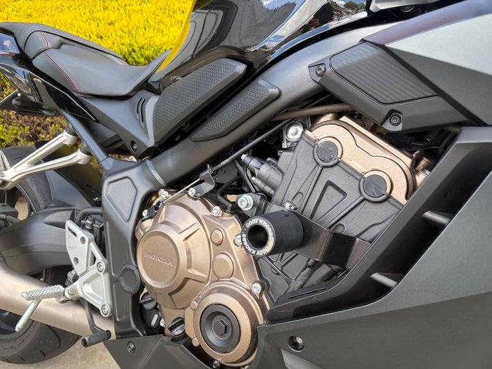 2022 Honda CBR650R Black