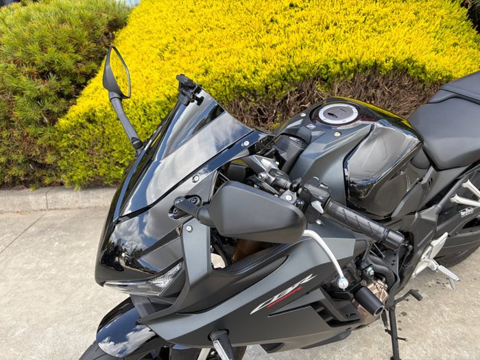 2022 Honda CBR650R Black