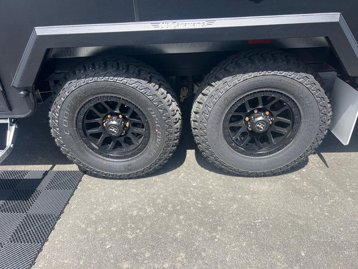 2026 JB Caravans Gator X Front Door Cafe