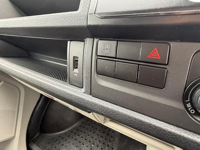 2017 Volkswagen Transporter TDI400 T6 MY17 Candy White