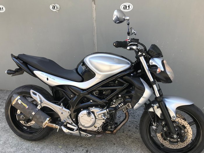 2010 Suzuki Gladius 650 (SFV650)