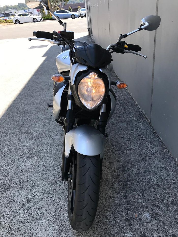 2010 Suzuki Gladius 650 (SFV650)