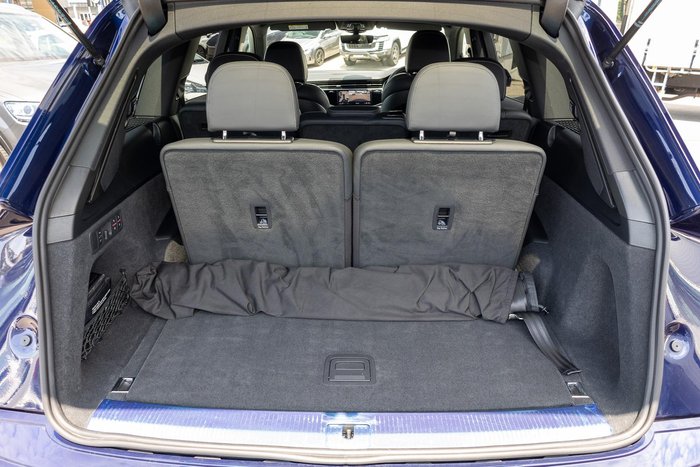 2022 Audi Q7 50 TDI S line