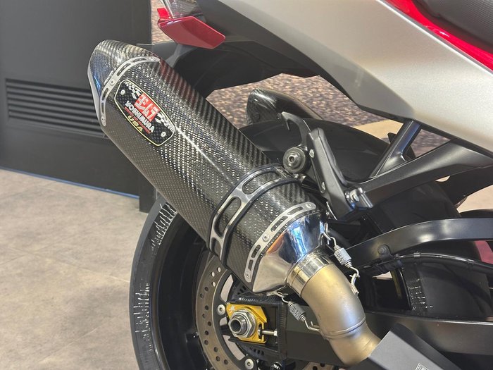 2022 Suzuki Hayabusa (GSX1300R) Hayabusa Silver