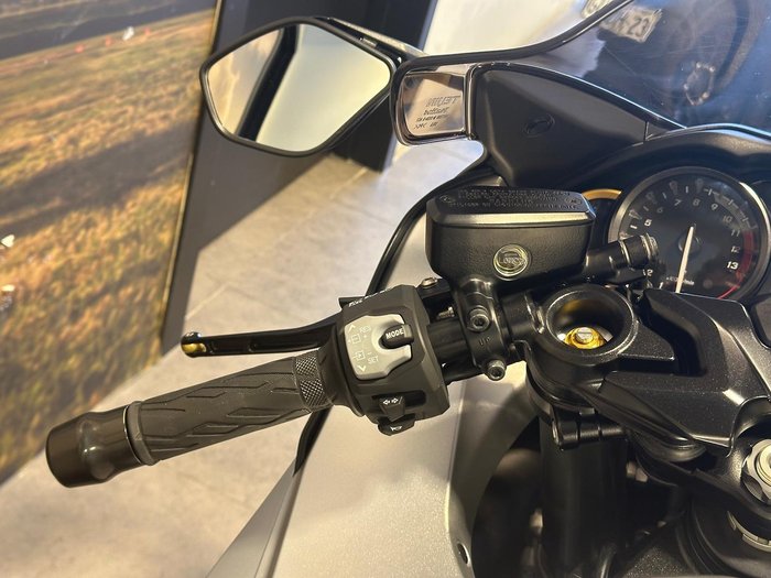 2022 Suzuki Hayabusa (GSX1300R) Hayabusa Silver