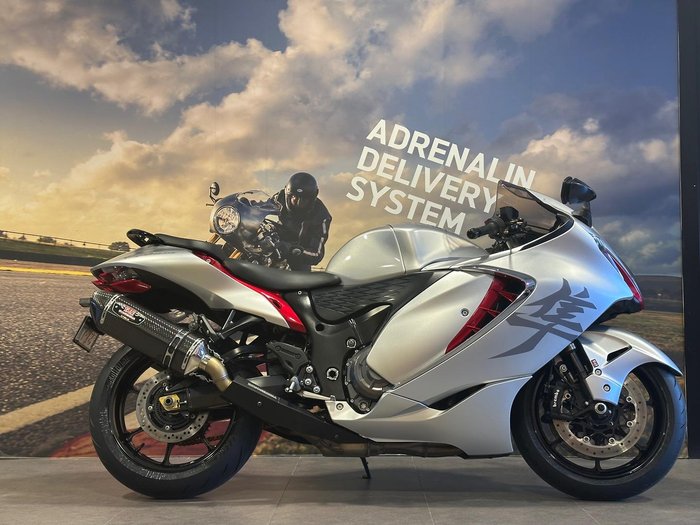 2022 Suzuki Hayabusa (GSX1300R) Hayabusa Silver