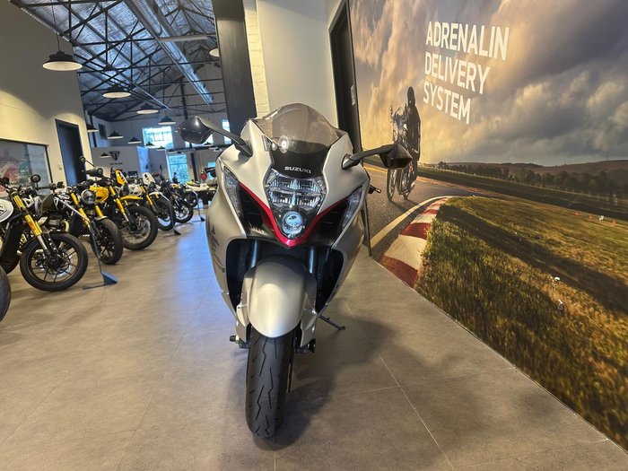 2022 Suzuki Hayabusa (GSX1300R) Hayabusa Silver